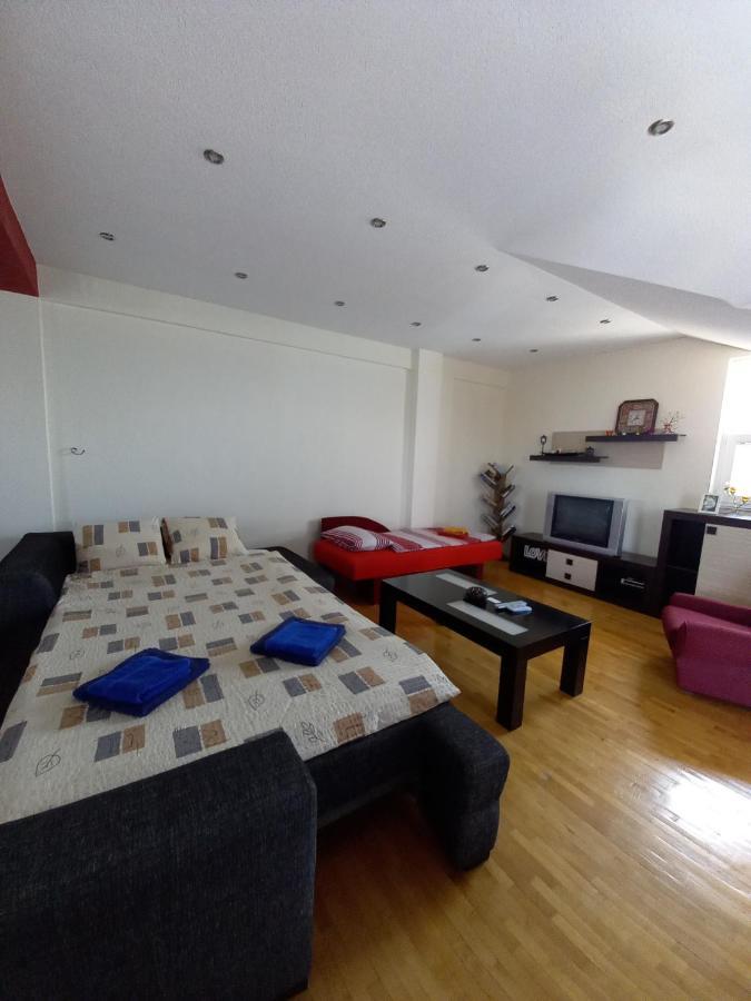 Ps Apartments - Peshtani Peštani Extérieur photo